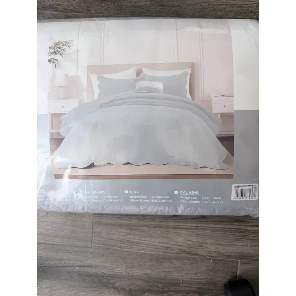 Bedspread Comforter Set Microfiber, Lightweight, Leaf Pattern In Queen/full